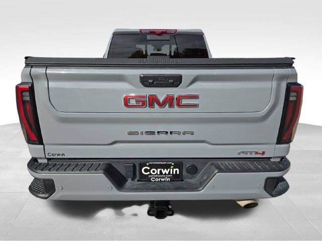 Used 2024 GMC Sierra 2500 AT4 w/ AT4 Premium Plus Package AWD/4WD image 12