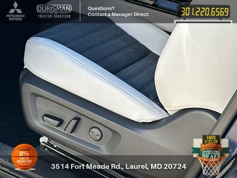 New 2025 Mitsubishi Outlander SE image 7