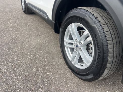 Certified 2023 Ford Explorer XLT w/ Equipment Group 202A image 26