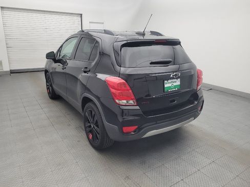 Used 2020 Chevrolet Trax LT w/ Redline Edition FWD image 5
