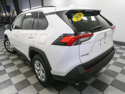 Used 2020 Toyota RAV4 LE w/ All Weather Liner Package image 9