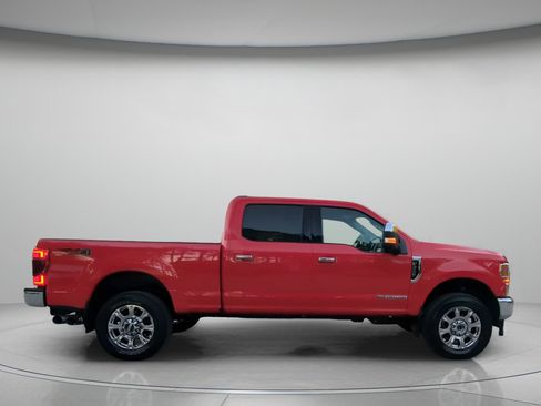 Certified 2020 Ford F350 Lariat w/ Lariat Ultimate Package AWD/4WD image 32