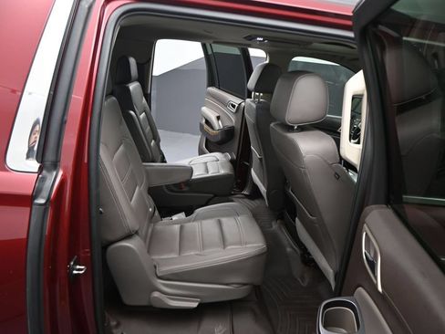Used 2017 GMC Yukon XL Denali w/ Open Road Package AWD/4WD image 6