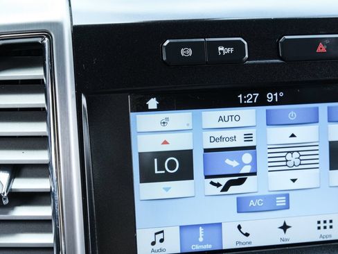 Used 2017 Ford F250 Platinum AWD/4WD image 53