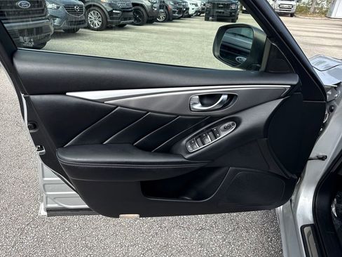 Used 2015 INFINITI Q50 Base w/ Moonroof Package image 14