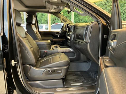 Used 2021 GMC Sierra 3500 Denali w/ Denali Ultimate Package AWD/4WD image 16