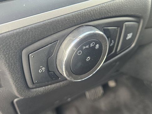 Used 2024 Ford Edge SEL AWD/4WD image 18
