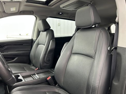 Used 2022 Honda Odyssey Touring image 25