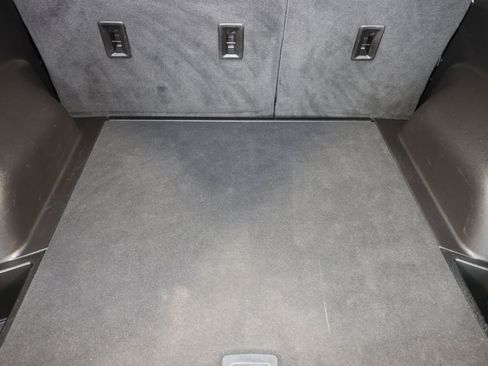 Used 2021 Chevrolet Blazer LT FWD image 16