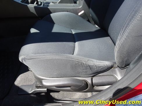 Used 2011 MAZDA MAZDA3 s Sport FWD image 25