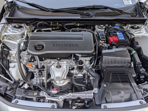 Certified 2025 Honda Civic Sport image 23