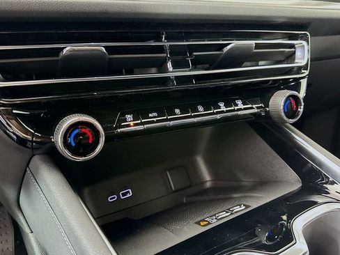 New 2026 Chevrolet Traverse LT w/ Driver Confidence Package image 34