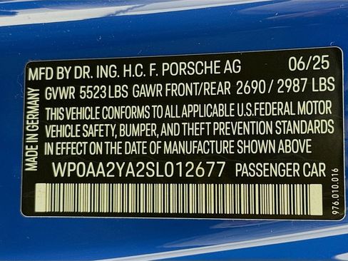Certified 2025 Porsche Panamera RWD image 34