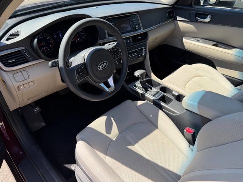 Used 2016 Kia Optima LX image 9