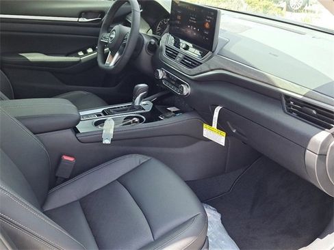 New 2025 Nissan Altima 2.5 SL image 25