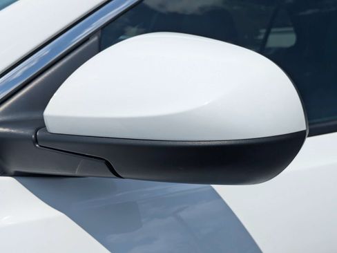 Used 2024 Buick Encore GX Preferred FWD image 31