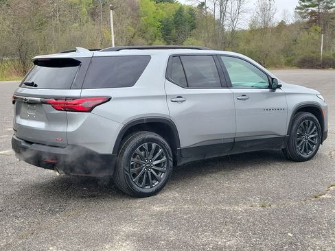 Used 2023 Chevrolet Traverse RS w/ LPO, Floor Liner Package AWD/4WD image 5