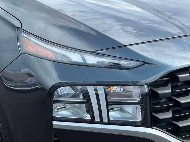 Certified 2023 Hyundai Santa Fe SE AWD/4WD image 10