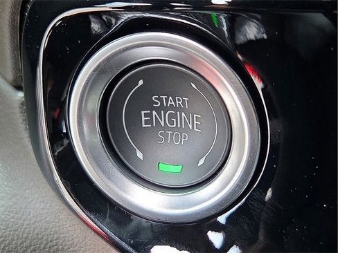 New 2025 Chevrolet Silverado 1500 LT w/ Convenience Package II image 19