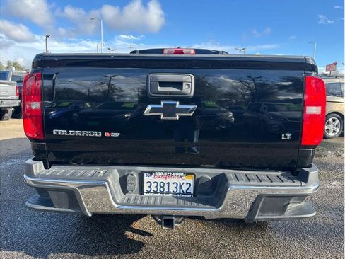 Used 2017 Chevrolet Colorado LT w/ Luxury Package, Chrome image 6