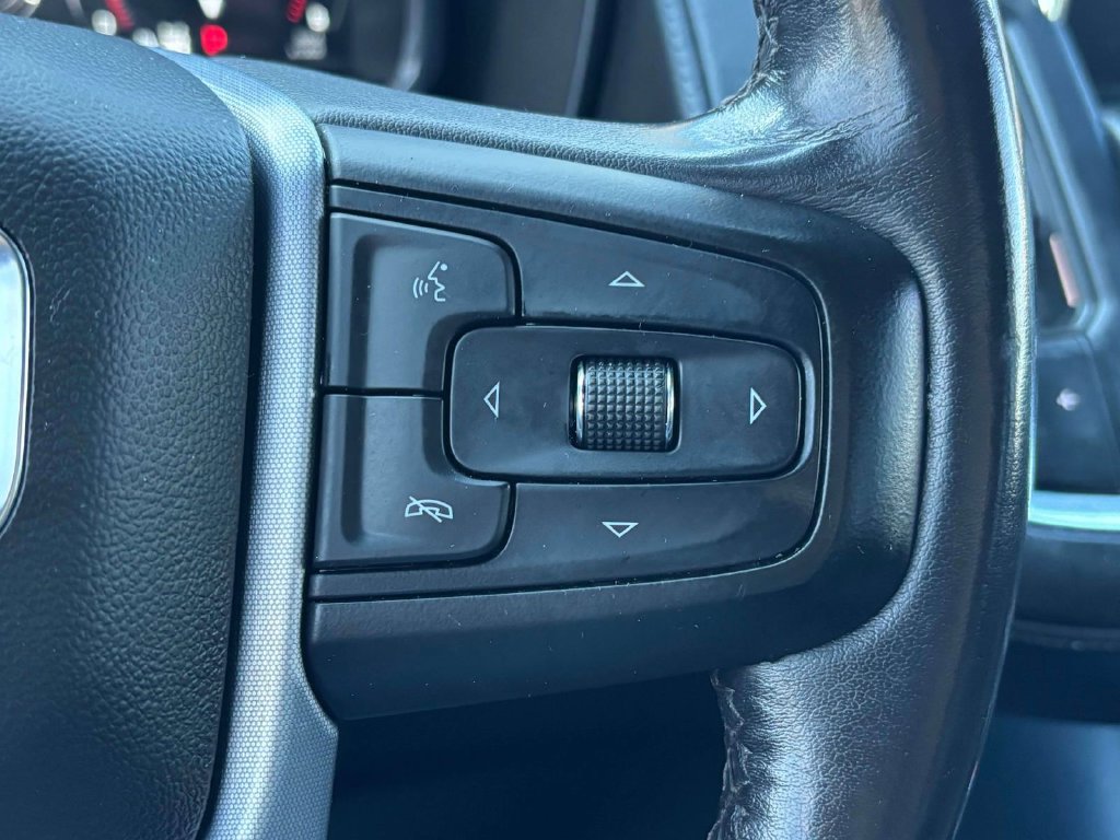 Used 2022 GMC Yukon XL SLE w/ Gmc Pro Safety Plus Package AWD/4WD image 11