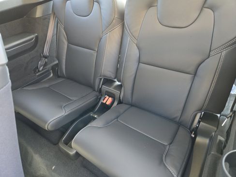 New 2026 Volvo XC90 T8 Ultra image 35
