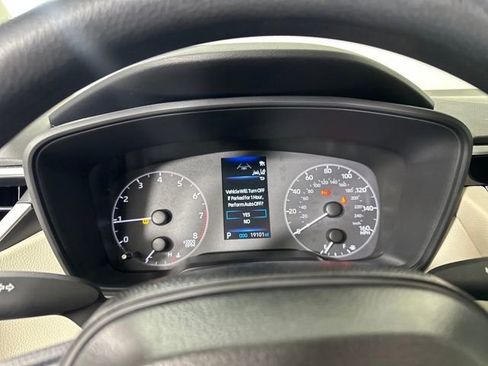 Used 2025 Toyota Corolla LE image 17