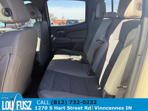 Used 2023 Chevrolet Colorado ZR2 image 15