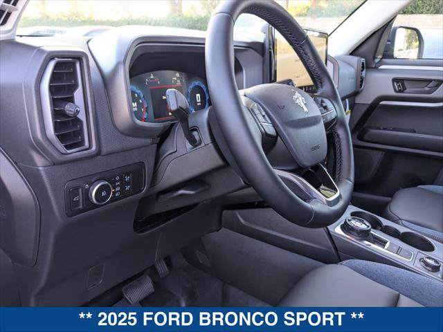 New 2025 Ford Bronco Sport Outer Banks w/ Sasquatch Outer Banks Package AWD/4WD image 11