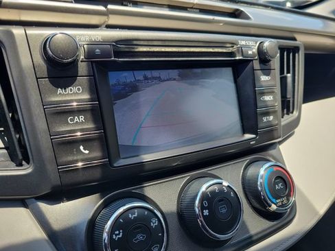 Used 2014 Toyota RAV4 LE FWD image 30
