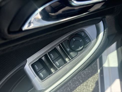 Certified 2022 Chevrolet Malibu LT FWD image 22