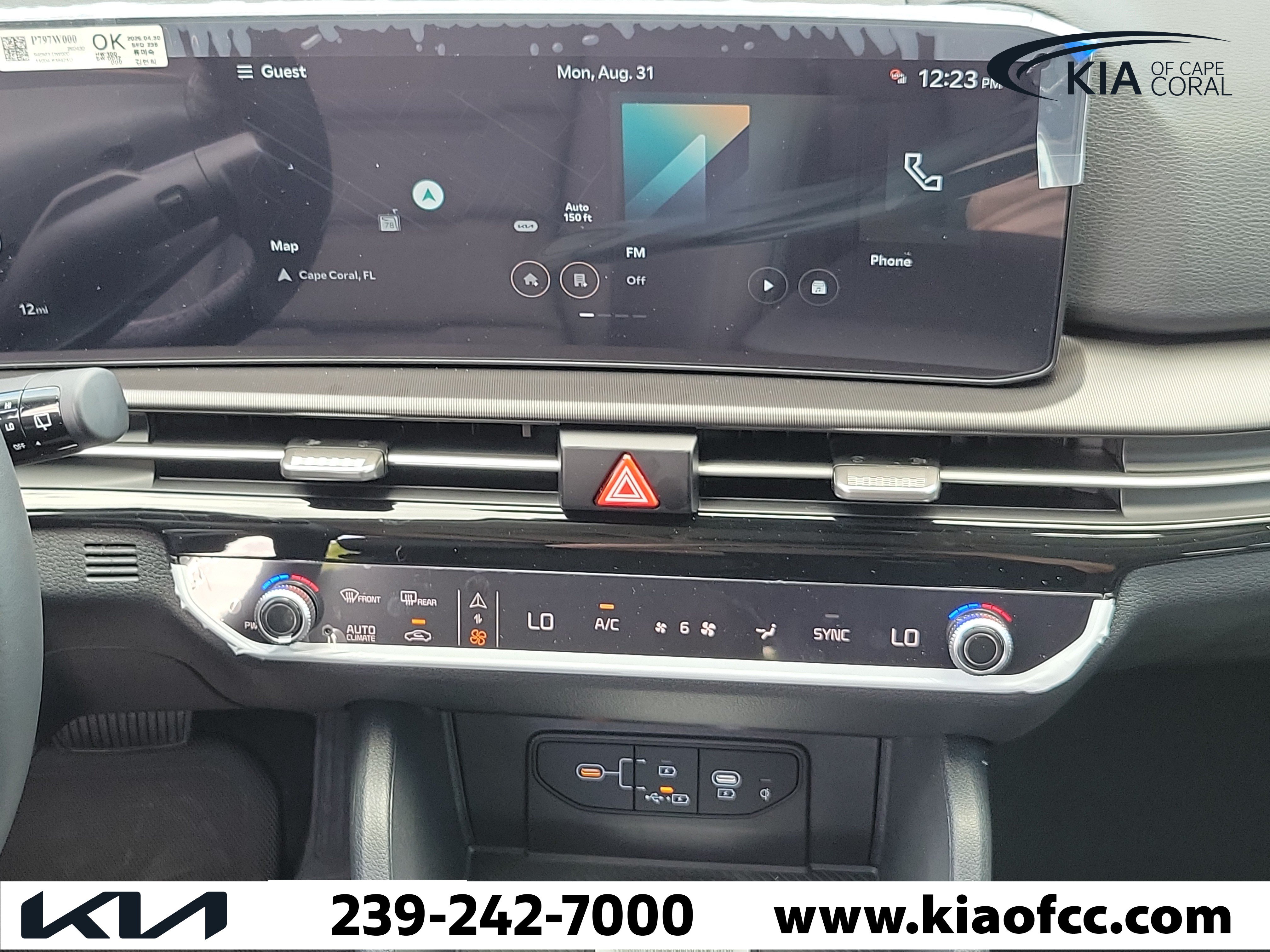 New 2027 Kia Sportage SX FWD image 19