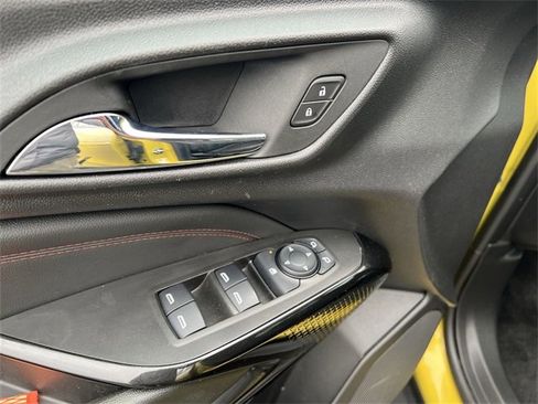 Certified 2024 Chevrolet Trax RS w/ Sunroof Package image 14