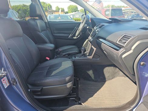 Used 2018 Subaru Forester 2.5i Touring w/ Popular Package #2 image 27