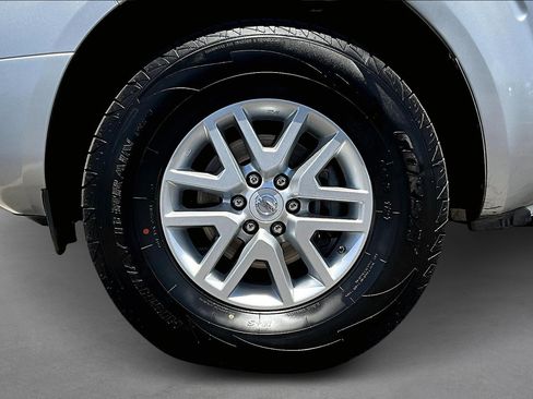 Used 2016 Nissan Frontier SV w/ SV Value Truck Package image 8