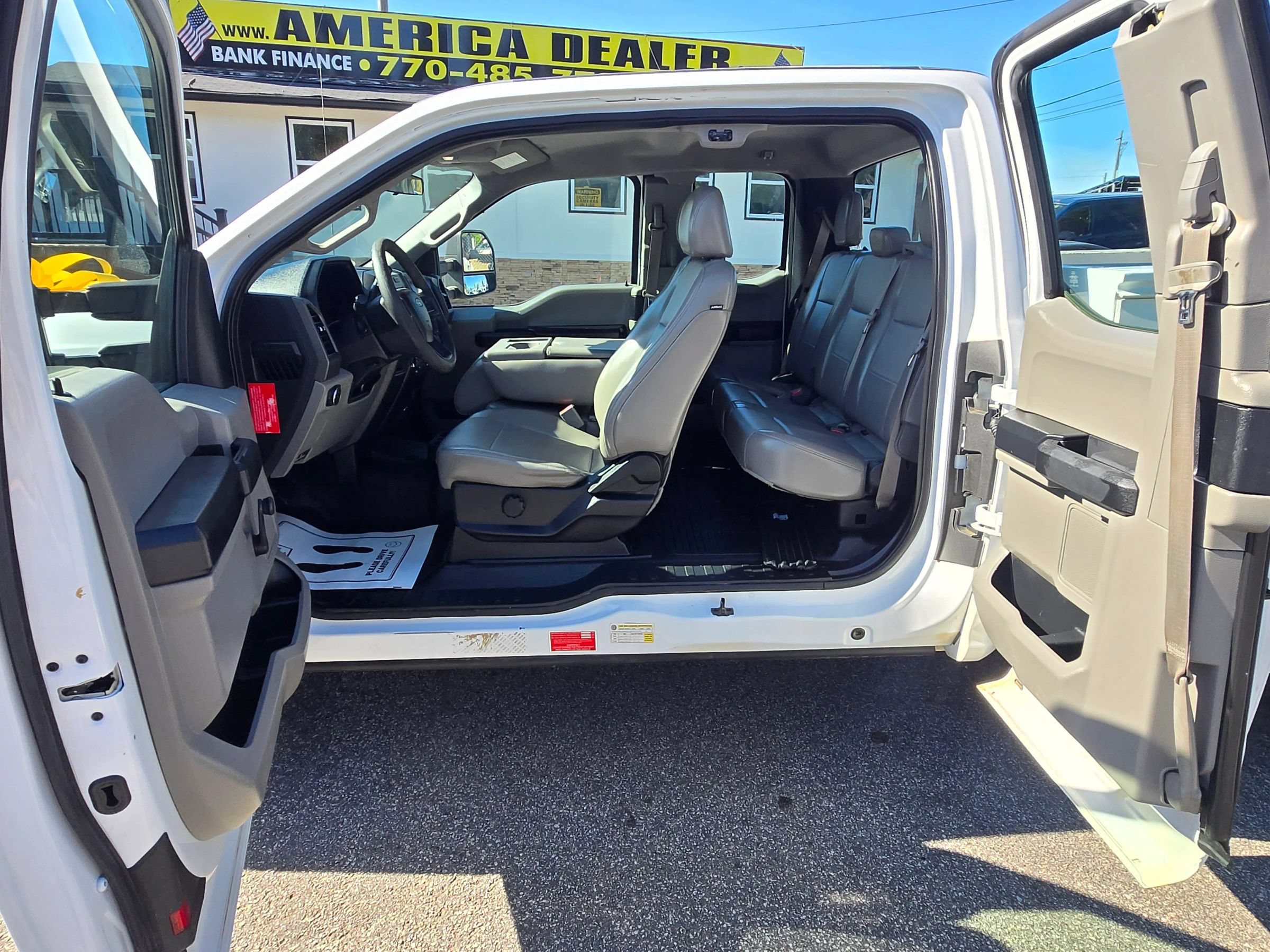 Used 2017 Ford F250 XL RWD image 9