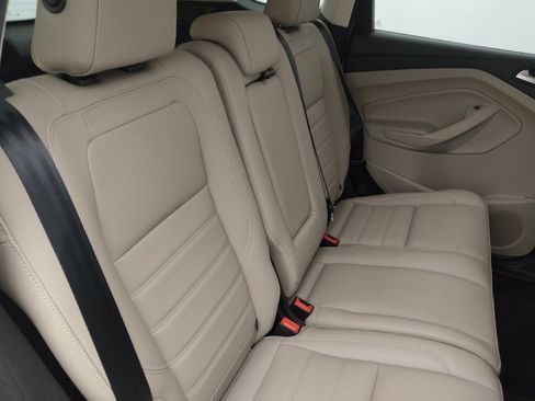 Used 2019 Ford Escape SEL FWD image 19