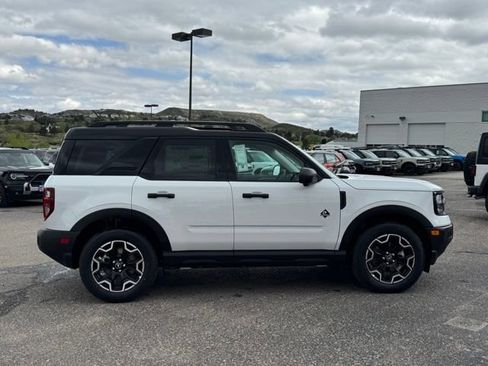 New 2026 Ford Bronco Sport Outer Banks w/ Outer Banks Tech Package+ AWD/4WD image 39