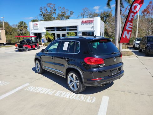 Used 2016 Volkswagen Tiguan R-Line image 6