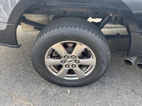 Used 2019 Ford F150 XLT w/ Equipment Group 302A Luxury AWD/4WD image 8
