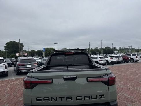 Used 2023 Hyundai Santa Cruz Limited AWD/4WD image 13