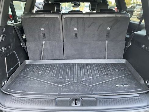 Used 2023 Jeep Wagoneer Series II image 25