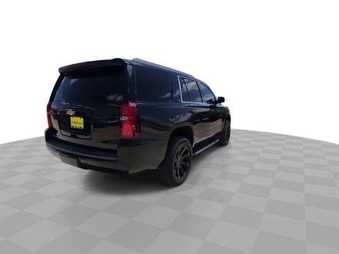 Used 2019 Chevrolet Tahoe LT w/ Luxury Package AWD/4WD image 8