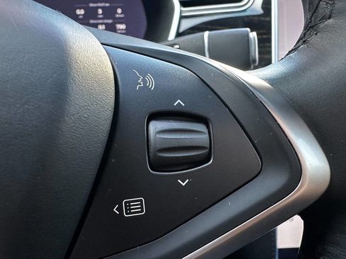 Used 2017 Tesla Model S 75D image 37