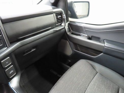 Used 2022 Ford F150 XLT w/ Equipment Group 302A High image 18