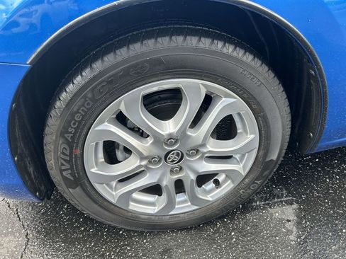 Used 2018 Toyota Yaris iA image 10