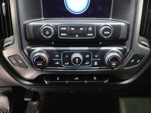 Used 2018 Chevrolet Silverado 1500 LT w/ All Star Edition image 29