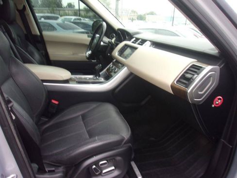 Used 2015 Land Rover Range Rover Sport HSE AWD/4WD image 15