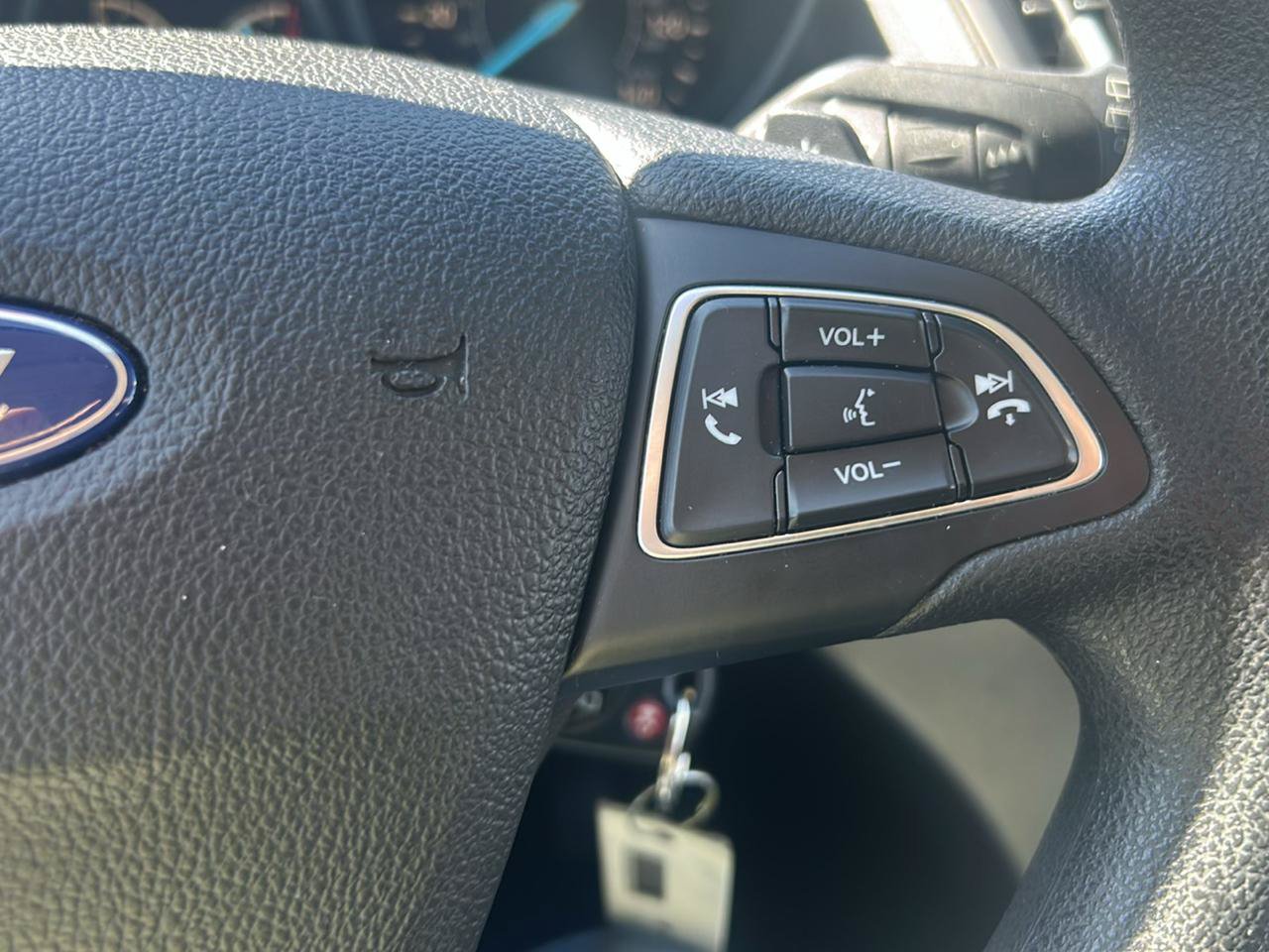 Used 2017 Ford Escape SE w/ Equipment Group 201A AWD/4WD image 22