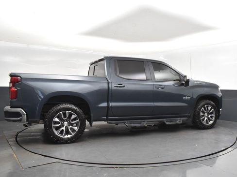 Used 2020 Chevrolet Silverado 1500 LT w/ Texas Edition image 8